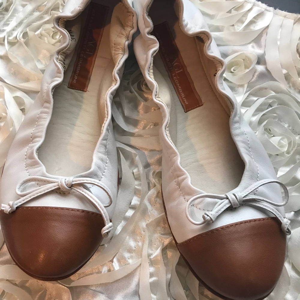 Attilio Giusti Leombruni Flats Size 7.5